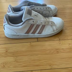 Adidas woman shoes